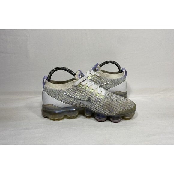 Nike Air Vapormax Flyknit 3 Shoes AJ6910-102 Barely Volt Women’s Size 6.5 - Picture 6 of 9